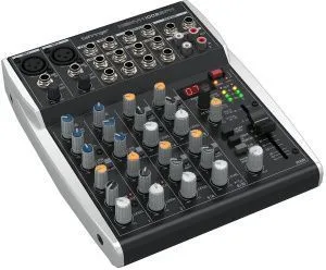 Behringer XENYX 1002SFX Микшерный пульт.