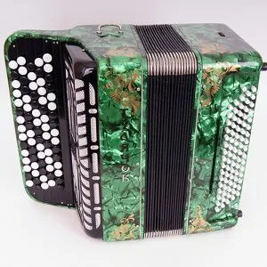 «Тульская Гармонь» Баян "Тулячок" 77/46 х 80/41 - II пятирядный, двухголосый.