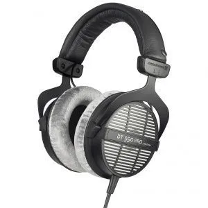 Beyerdynamic DT 990 PRO Наушники студийные открытого типа.