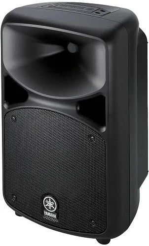 Yamaha Stagepas 400BT Портативная акустическая система.